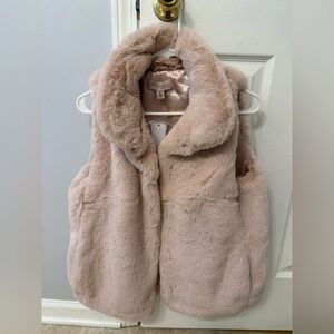 NWT Philosophy Blush Fur Vest size Medium